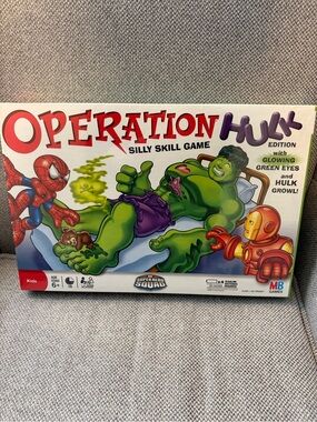 Operation Hulk Edition Silly Skill Game - MB Games - Green